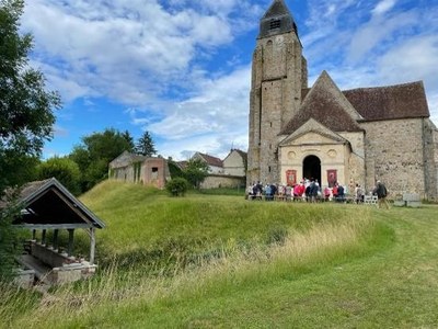 église réduite.jpg